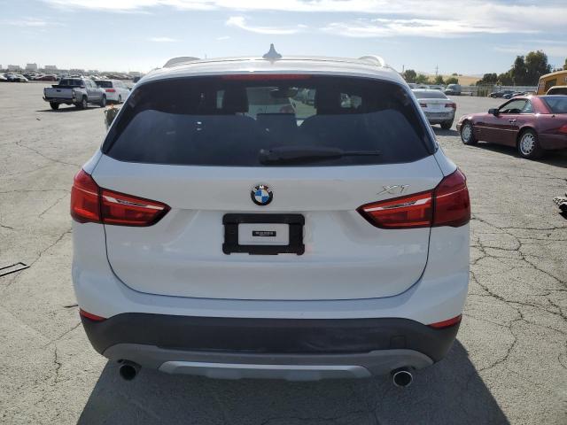 WBXHT3C37H5F81471 - 2017 BMW X1 XDRIVE28I WHITE photo 6