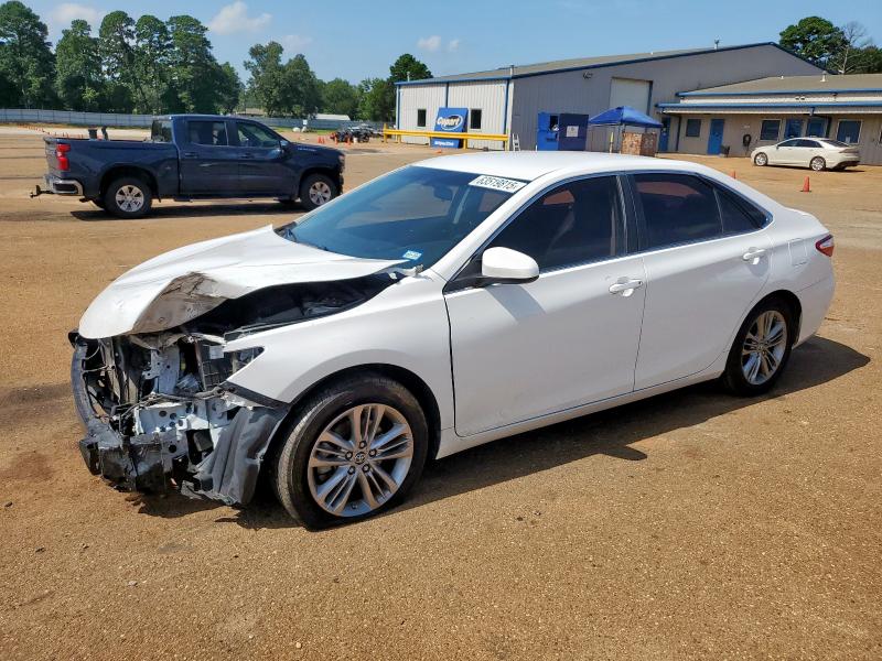 2015 TOYOTA CAMRY LE, null