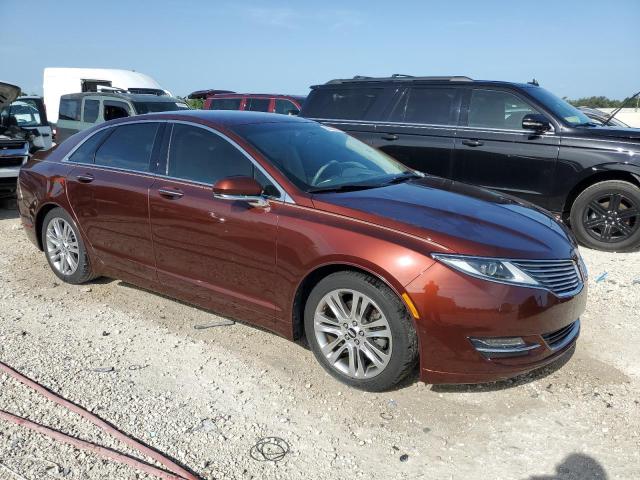 3LN6L2G93FR617043 - 2015 LINCOLN MKZ BURGUNDY photo 4