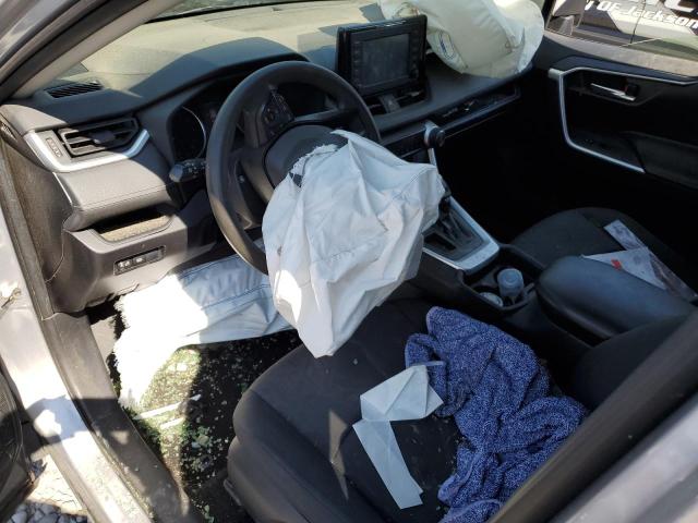 JTMW1RFV4KD037028 - 2019 TOYOTA RAV4 XLE Gümüş fotoğraf 8