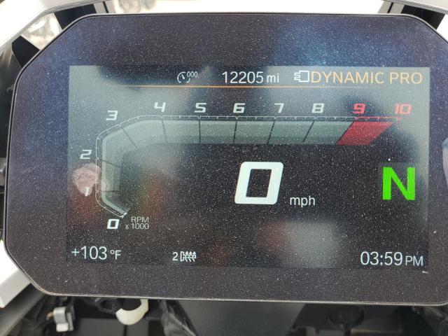 WB10A1204JZ953188 - 2018 BMW R1200 GS ADVENTURE WHITE photo 7