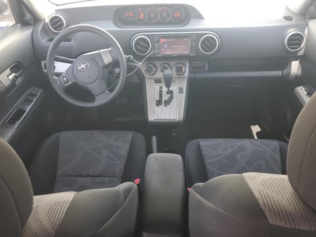 JTLZE4FEXDJ041002 - 2013 TOYOTA SCION XB WHITE photo 8