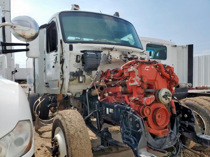 2015 PETERBILT TRACTOR 579, null
