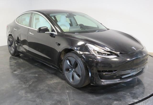 5YJ3E1EA6KF301575 - 2019 TESLA MODEL 3 Siyah fotoğraf 1