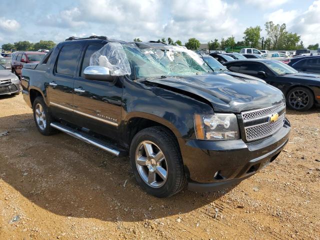 3GNTKGE76CG197074 - 2012 CHEVROLET AVALANCHE LTZ BLACK photo 4