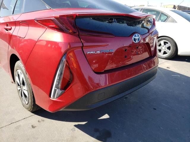 JTDKARFP1J3084229 - 2018 TOYOTA PRIUS PRIM 红色 照片 9