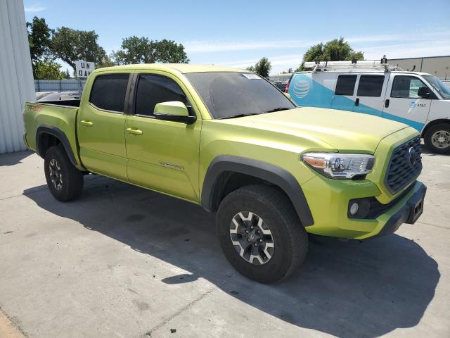 3TYCZ5AN7PT140083 - 2023 TOYOTA TACOMA DOUBLE CAB GREEN photo 4