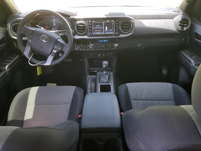 3TYCZ5AN7PT140083 - 2023 TOYOTA TACOMA DOUBLE CAB GREEN photo 8