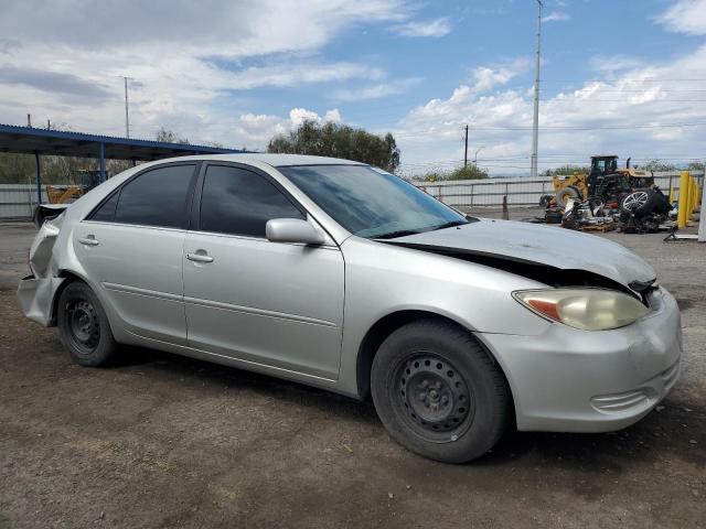 4T1BE32K23U735050 - 2003 TOYOTA CAMRY LE SILVER photo 4