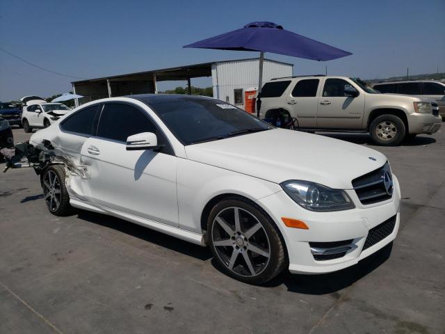 WDDGJ4HB1FG350882 - 2015 MERCEDES-BENZ C 250 WHITE photo 4