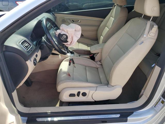 WVWBW7AHXCV003791 - 2012 VOLKSWAGEN EOS KOMFORT SILVER photo 7