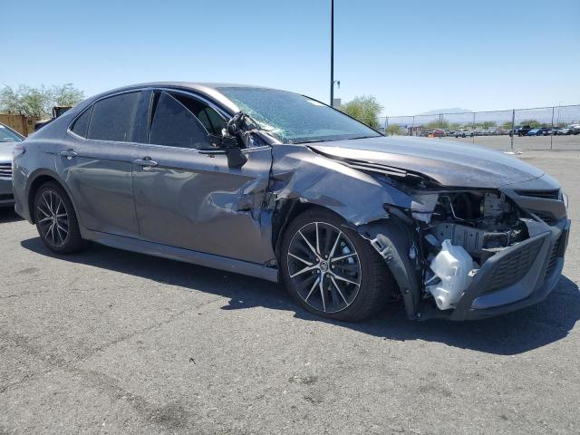 4T1G11AK7PU819989 - 2023 TOYOTA CAMRY SE NIGHT SHADE GRAY photo 4