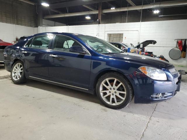 1G1ZE5EB5AF267044 - 2010 CHEVROLET MALIBU LTZ 蓝色 照片 4