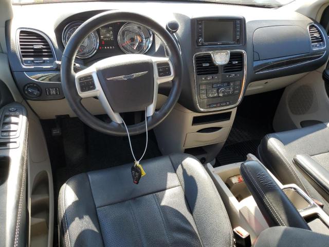 2C4RC1CG0GR149957 - 2016 CHRYSLER TOWN & COU TOURING L WHITE photo 8