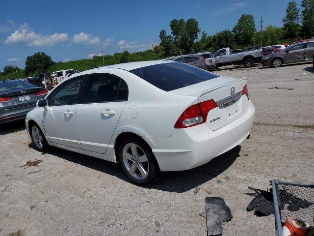 19XFA16639E005416 - 2009 HONDA CIVIC LX-S Blanc photo 2