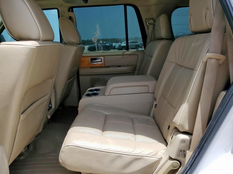 5LMFU27599EJ02238 - 2009 LINCOLN NAVIGATOR WHITE photo 10