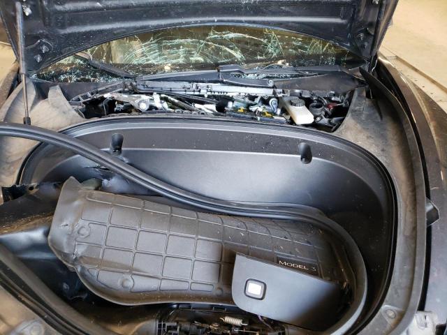 5YJ3E1EB0JF087383 - 2018 TESLA MODEL 3 ნაცრისფერი ფოტო 11