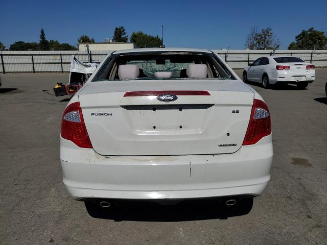 3FAHP0HG4BR144417 - 2011 FORD FUSION SE WHITE photo 6