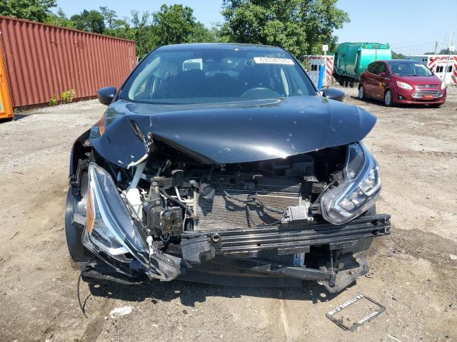 3N1CN8DV4LL831496 - 2020 NISSAN VERSA S BLACK photo 5