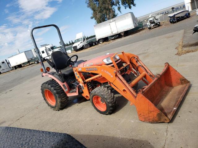 2012 KUBOTA TRACTOR, null
