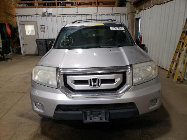 5FNYF4H44AB034347 - 2010 HONDA PILOT EX SILVER photo 5