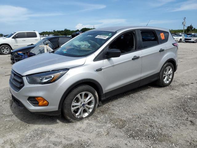 1FMCU0F70JUD60266 - 2018 FORD ESCAPE S Argent photo 1