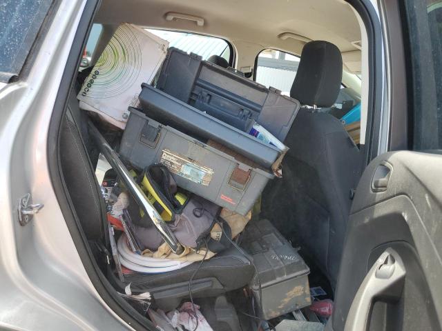 1FMCU0F70JUD60266 - 2018 FORD ESCAPE S Argent photo 11