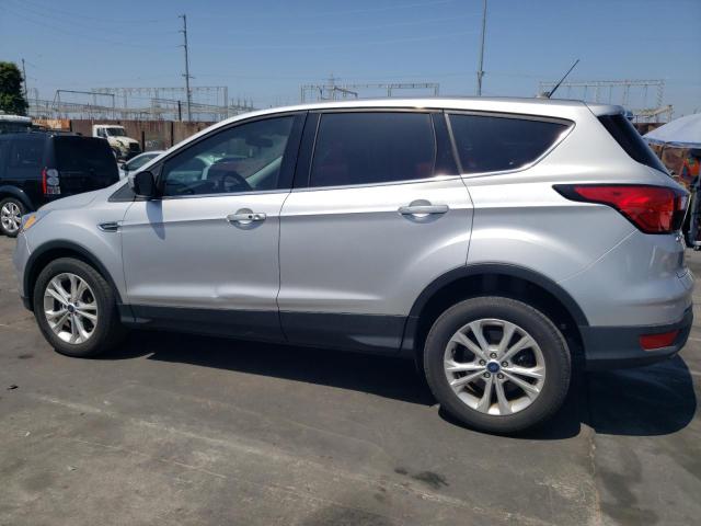 1FMCU0GD6KUB31225 - 2019 FORD ESCAPE SE SILVER photo 2