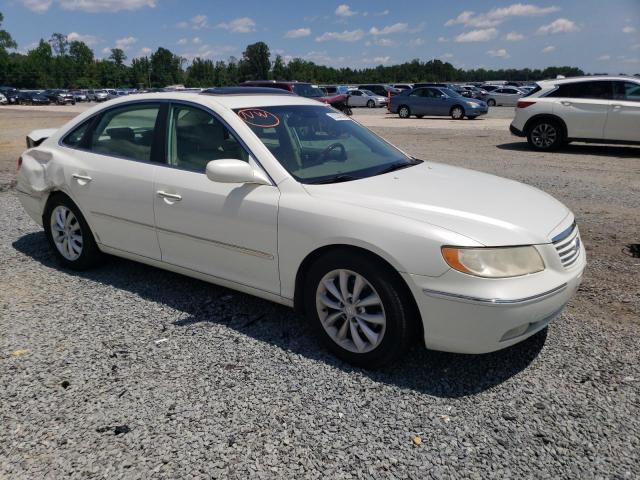 KMHFC46F16A127827 - 2006 HYUNDAI AZERA SE WHITE photo 4