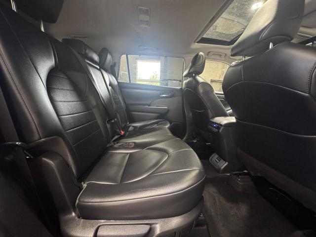 5TDHZRBH7LS504241 - 2020 TOYOTA HIGHLANDER XLE BLACK photo 6