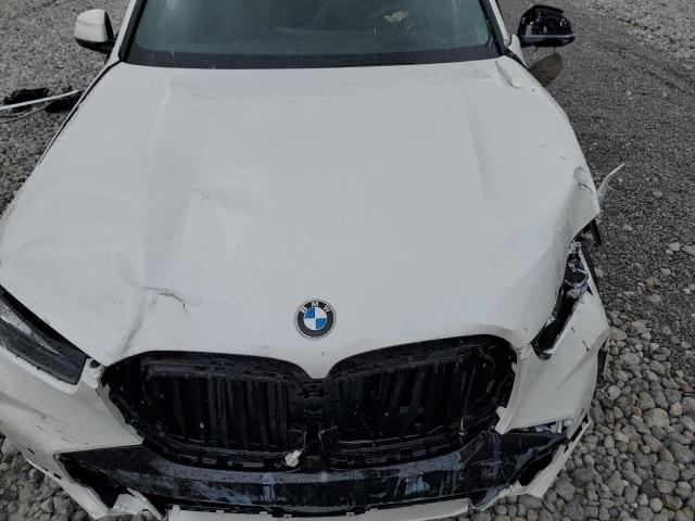 5UX23EU01R9U72268 - 2024 BMW X5 XDRIVE40I WHITE photo 12