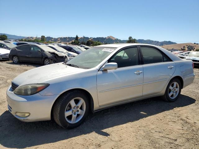 4T1BE32K03U200198 - 2003 TOYOTA CAMRY LE SILVER photo 1