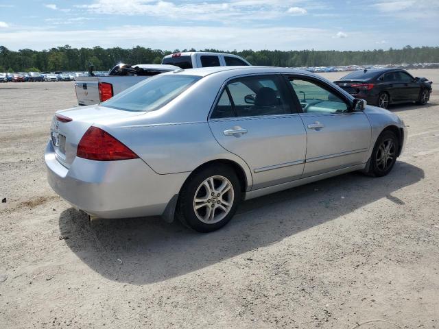 1HGCM56866A071123 - 2006 HONDA ACCORD EX SILVER photo 3