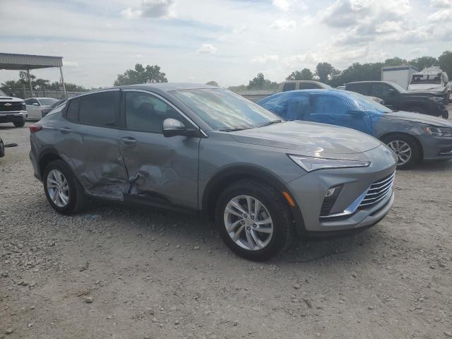 KL47LAE2XRB129235 - 2024 BUICK ENVISTA PREFERRED 灰色 照片 4