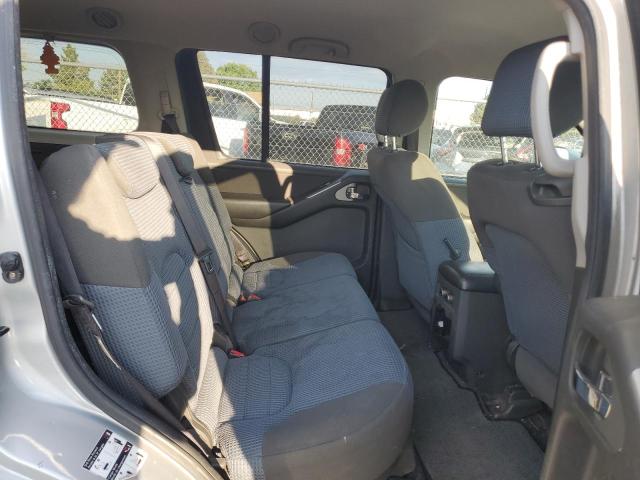 5N1AR18W85C732323 - 2005 NISSAN PATHFINDER LE 银色 照片 10