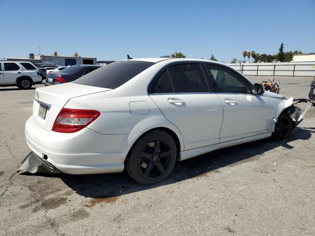 WDDGF54X79R049115 - 2009 MERCEDES-BENZ C 300 WHITE photo 3