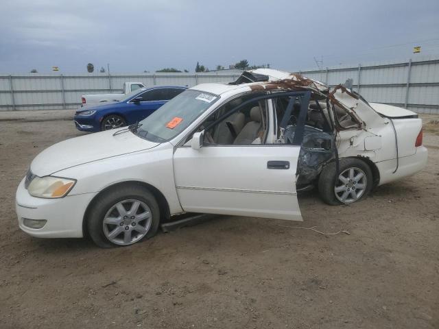 4T1BF28B8YU098865 - 2000 TOYOTA AVALON XL WHITE photo 1