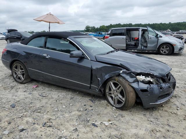 WDDKK5GF0BF060828 - 2011 MERCEDES-BENZ E 350 GRAY photo 4