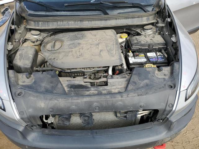 1C4PJMBX0JD547518 - 2018 JEEP CHEROKEE TRAILHAWK SILVER photo 11