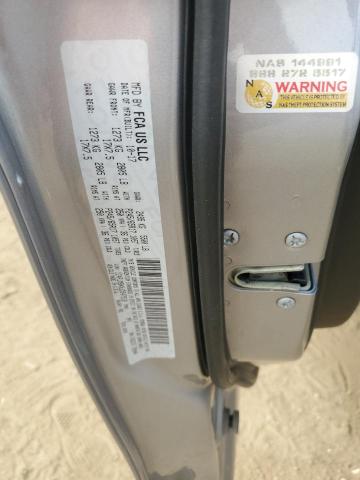 1C4PJMBX0JD547518 - 2018 JEEP CHEROKEE TRAILHAWK SILVER photo 12