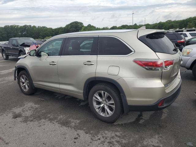 5TDJKRFH8FS081965 - 2015 TOYOTA HIGHLANDER XLE SILVER photo 2