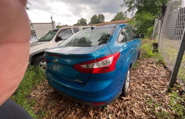 1FADP3F25DL239948 - 2013 FORD FOCUS SE BLUE photo 4