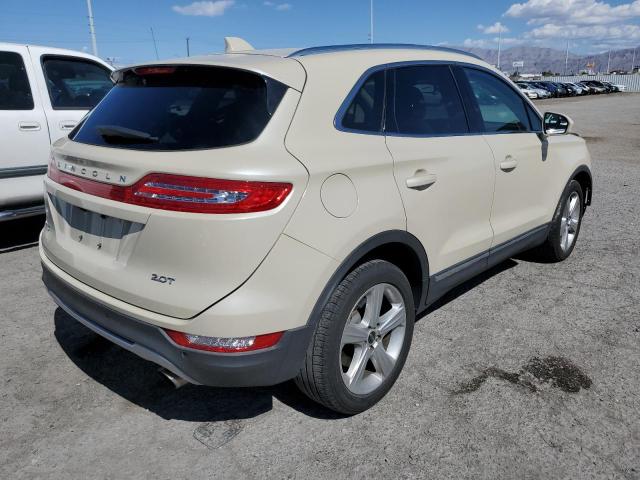 5LMCJ1C95JUL22064 - 2018 LINCOLN MKC PREMIERE CREAM photo 3