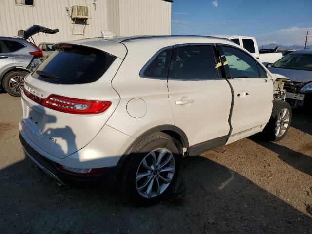 5LMCJ2C9XHUL08838 - 2017 LINCOLN MKC SELECT أبيض صورة 3