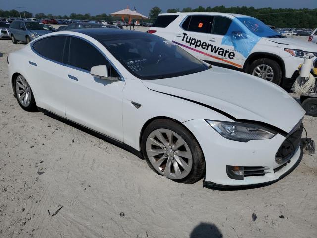 5YJSA1H11EFP47480 - 2014 TESLA MODEL S Weiß Foto 4
