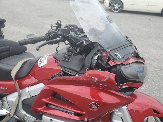 JH2SC68G1GK401776 - 2016 HONDA GL1800 BURGUNDY photo 9