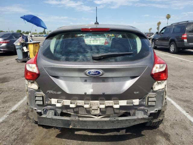 1FADP3K28EL325424 - 2014 FORD FOCUS SE GRAY photo 6