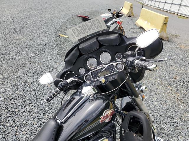 1HD1FC4187Y707848 - 2007 HARLEY-DAVIDSON FLHTCUI 黑色 照片 5