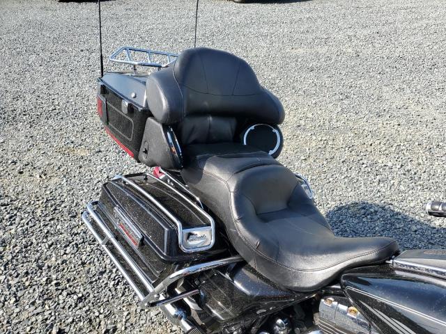 1HD1FC4187Y707848 - 2007 HARLEY-DAVIDSON FLHTCUI 黑色 照片 6