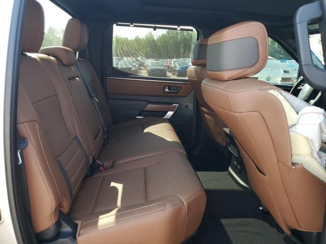 5TFMC5DB9RX045833 - 2024 TOYOTA TUNDRA CREWMAX PLATINUM 银色 照片 10